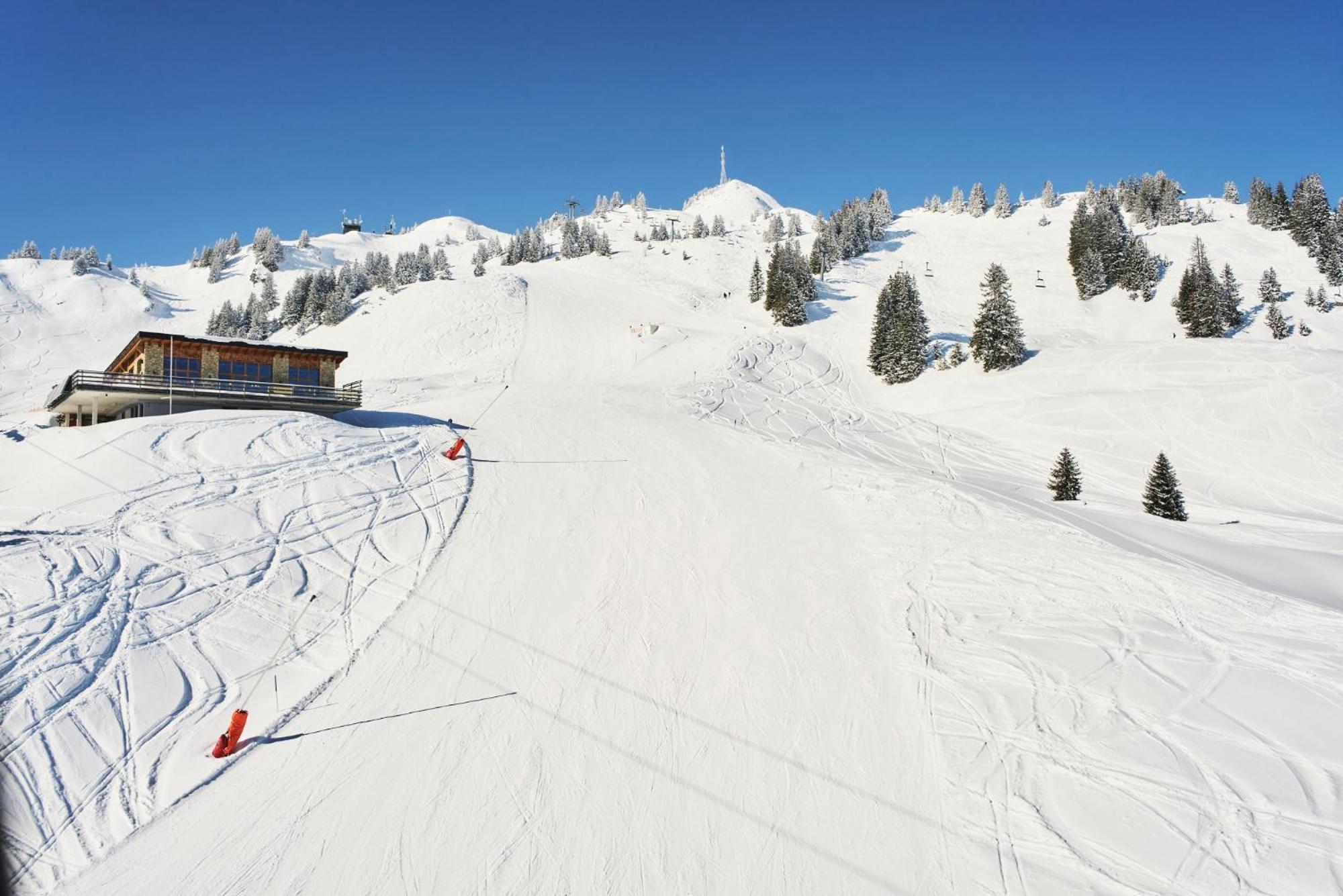 Hahnenkamm Hostel Reutte Zewnętrze zdjęcie