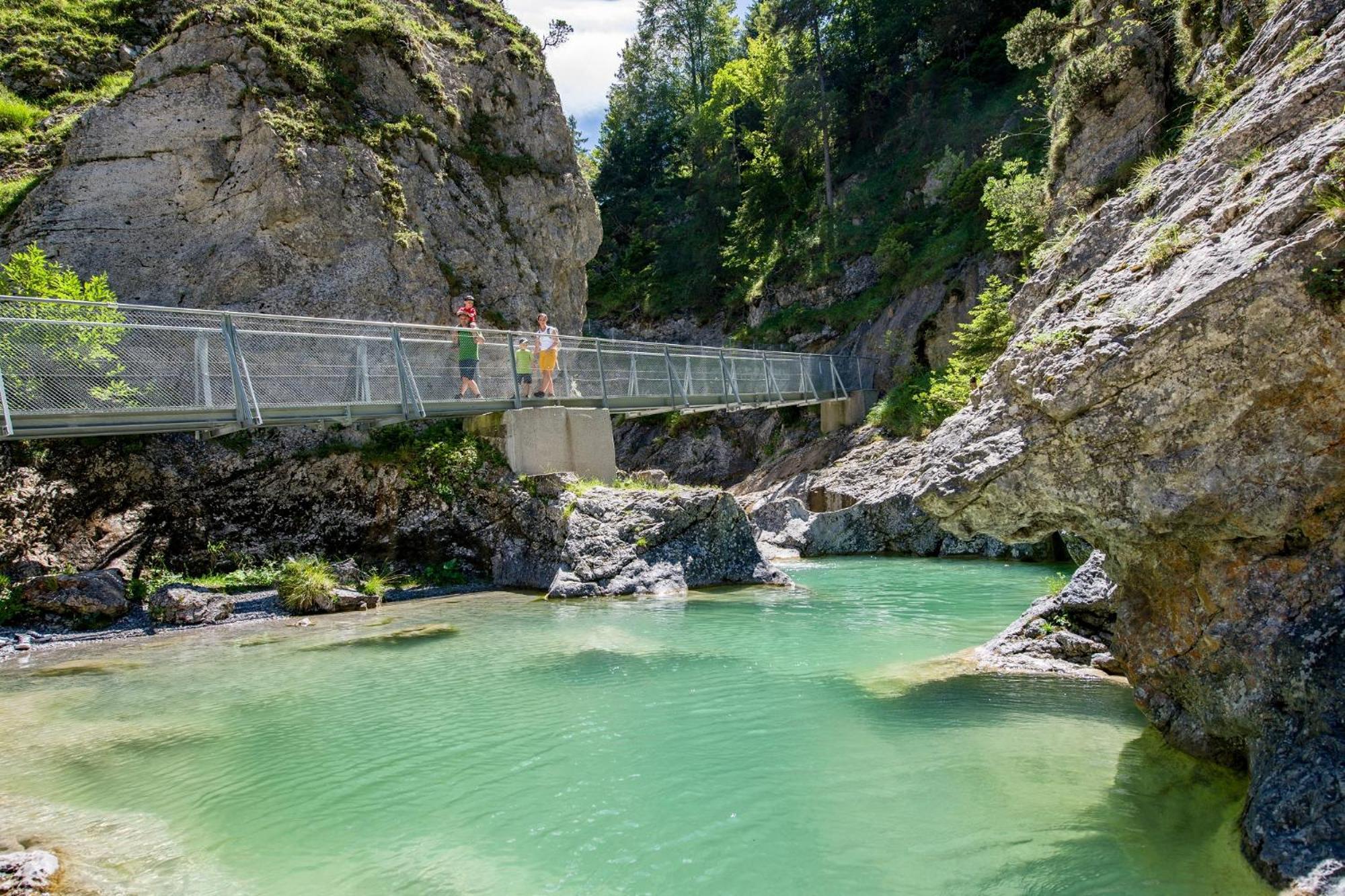 Hahnenkamm Hostel Reutte Zewnętrze zdjęcie