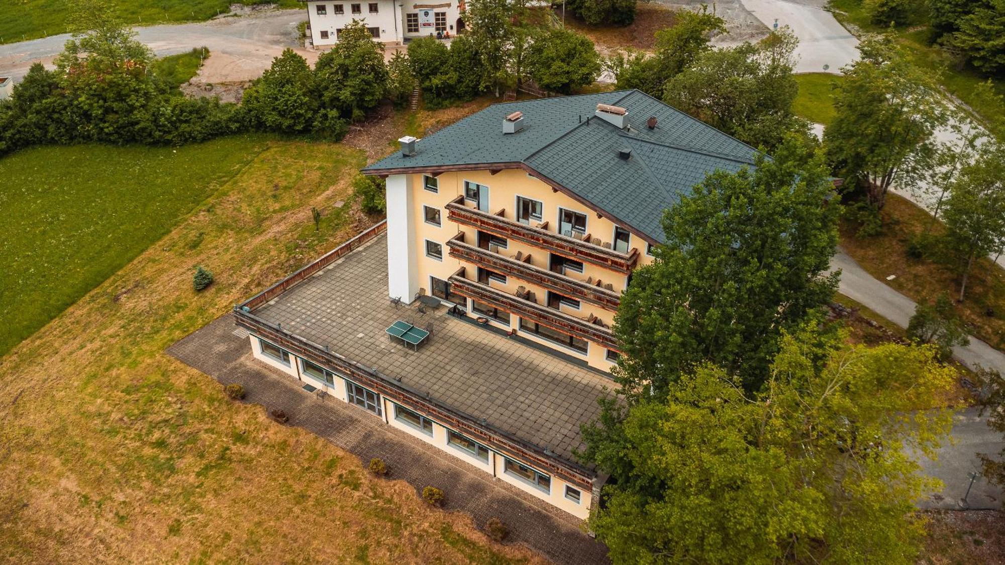 Hahnenkamm Hostel Reutte Zewnętrze zdjęcie