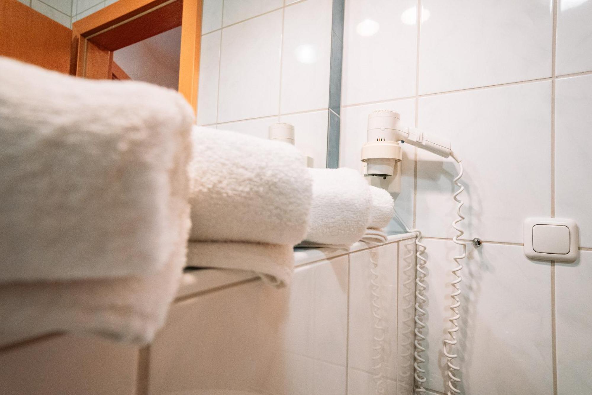 Hahnenkamm Hostel Reutte Pokój zdjęcie