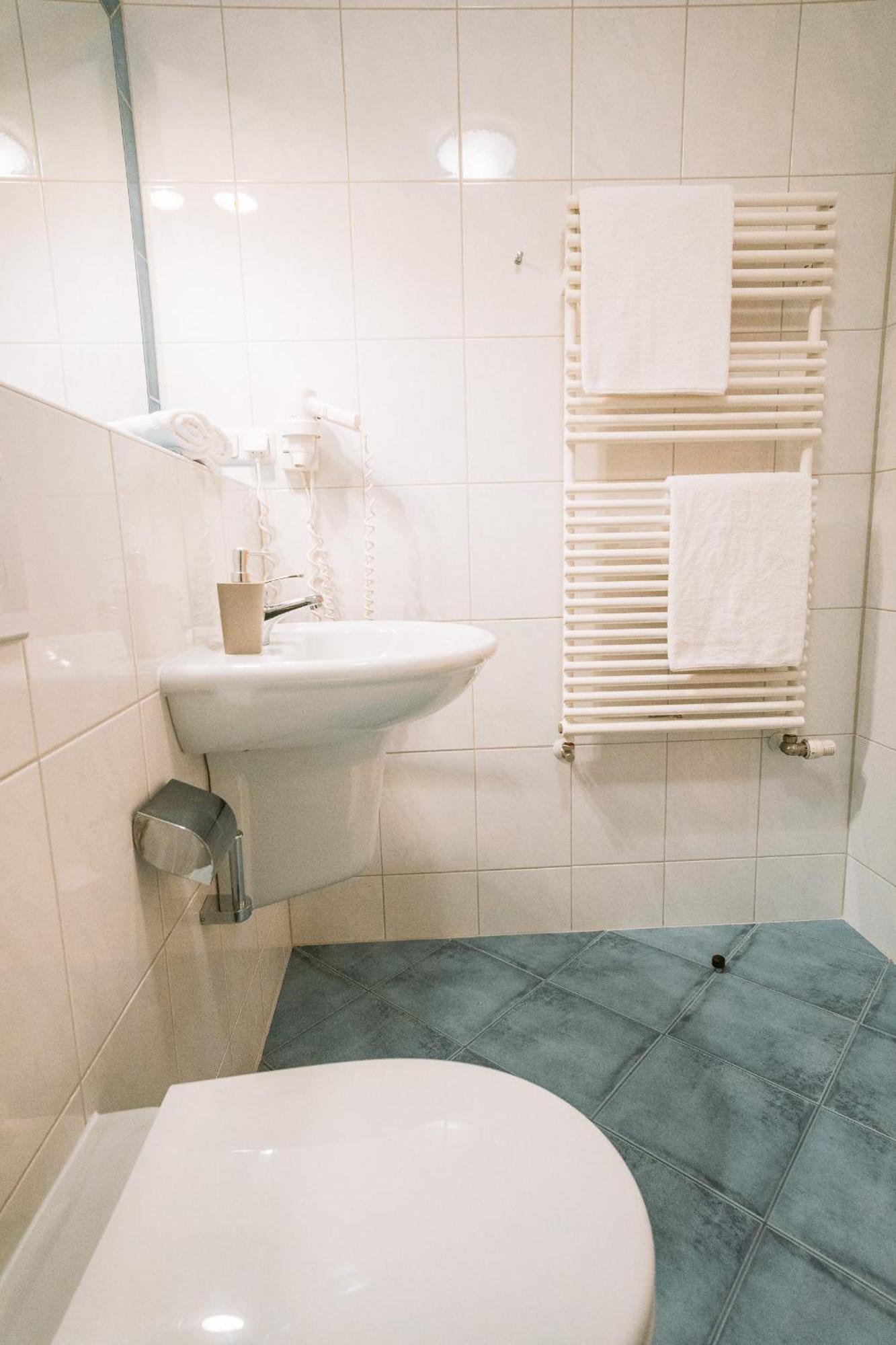 Hahnenkamm Hostel Reutte Pokój zdjęcie